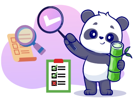 Ein Panda-Cartoon mit einer Lupe und Häkchen steht neben einem Bambus-Spross und einem Klemmbrett mit Checklista.